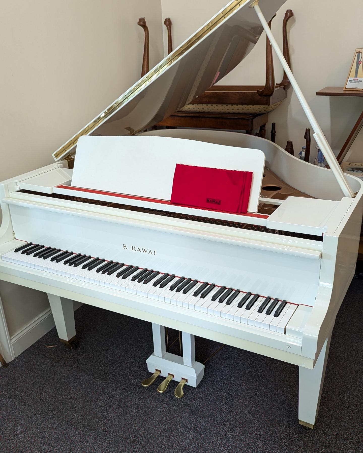 Kawai KG-1E